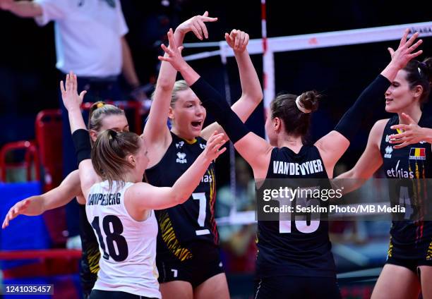 Belgique équipe nationale féminine de volley photo de match et de podium 2