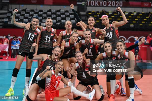 Turquie équipe nationale féminine de volley photo de match et de podium 3